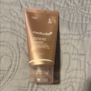 Medicube Collagen Night Wrapping Mask